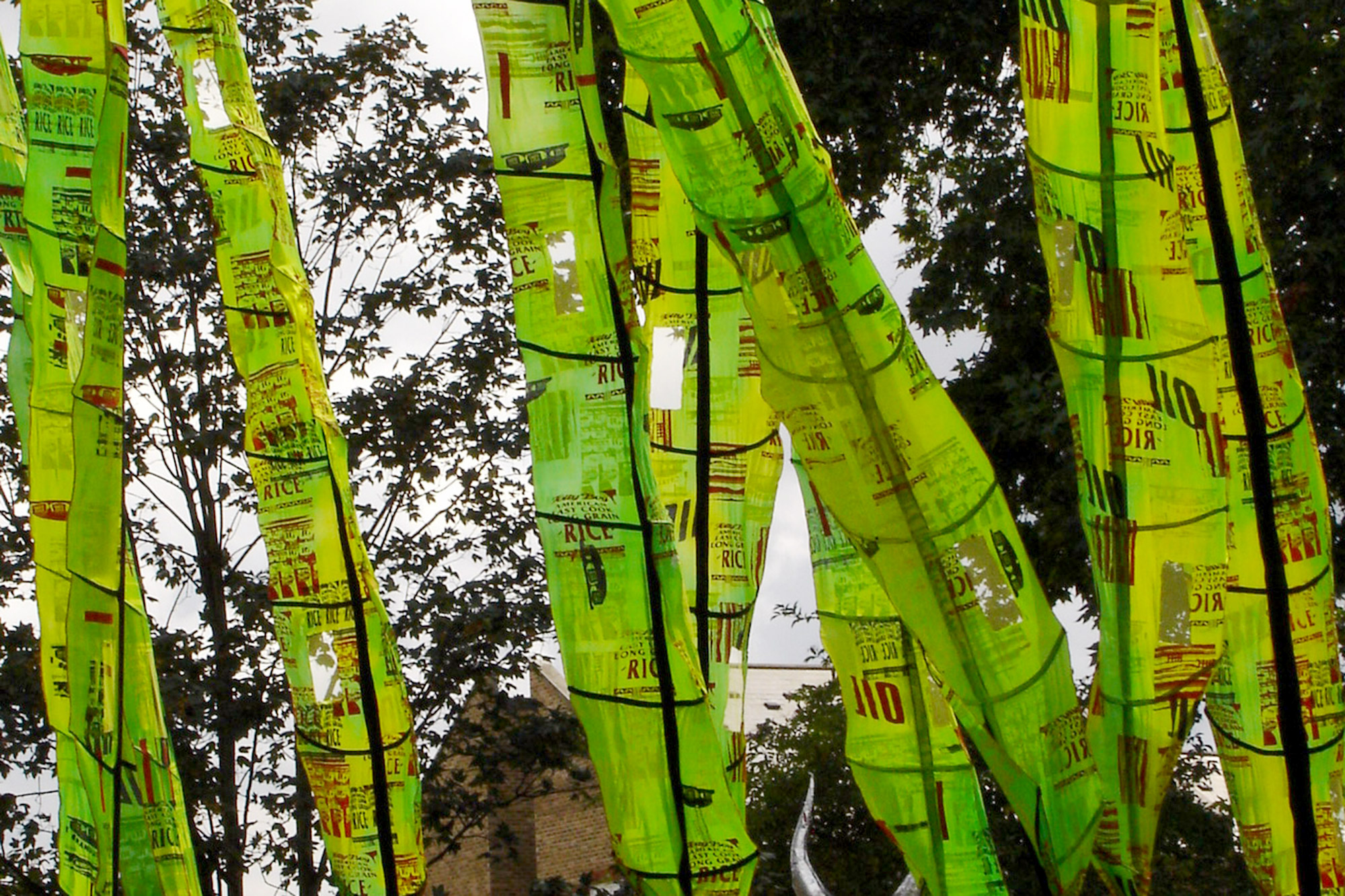 Tall green leaf banners